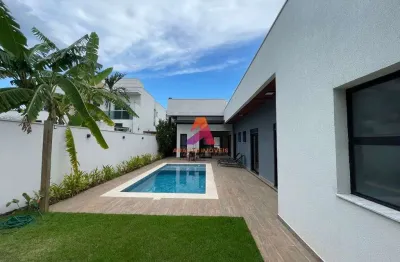Luxo, design e natureza em harmonia | casa térrea no reserva das figueiras