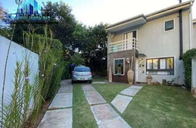 Casa em condomínio estilo americana, 3 suítes, granja viana