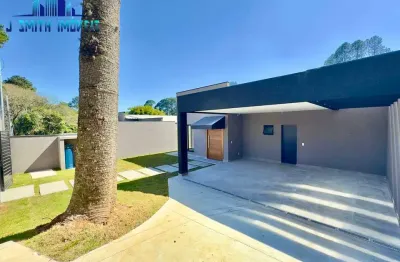Casa térrea, novinha!! 245m², piscina. cômodos grandes. condomínio fechado.