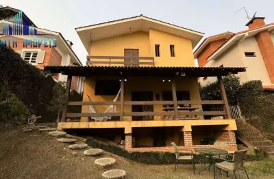 CASA 324m² NA GRANJA VIANA. ABAIXO DO CUSTO PRA REFORMAR - OPORTUNIDADE!!