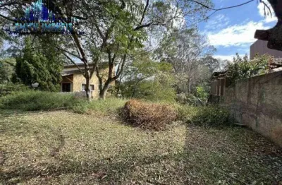 Magnífico lote 1032m², plano com vista pra área preservada