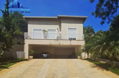 Casa impecável na granja viana - 3 suítes, contemporânea e integrada