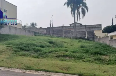 Terreno 653m², condomínio alto padrão, próximo do shopping granja viana