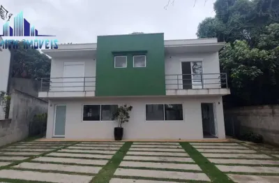 Casa nova 3 dorm 1 suite, com planejados novos, 2 vagas, condomínio fechado