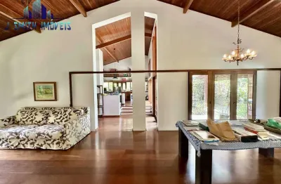 Casa na granja viana. 4 dorms (2suites) terreno 1.400m², piscina,