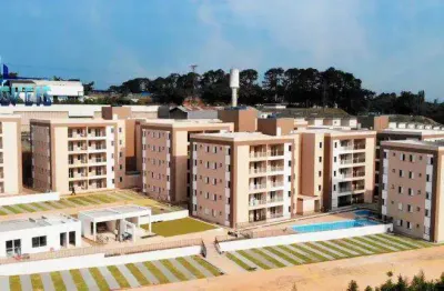 Apartamento térreo com quintal. 2 dorms, 1 vaga.lazer no condomínio