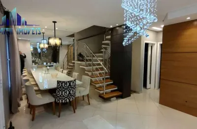 Casa mobiliada com planejados, suite com closet, 2 vagas, lazer completo