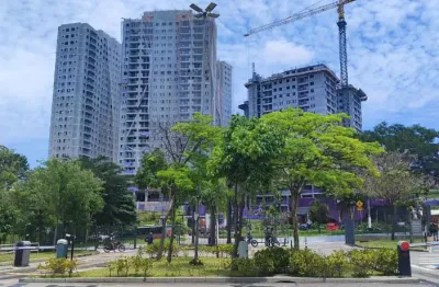 Apartamento 2 dormitórios varanda 39 m² atravessou a rua esta no metrô e shopping  financiamento caixa use seu fgts