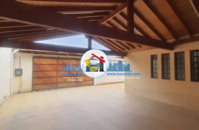 Bela casa no jd. residencial dr. lessa em pindamonhangaba com 3 dormitórios, 3 vagas, piscina e área gourmet