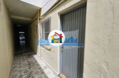 Casa térrea com 1 dormitório, sala e cozinha em americanópolis