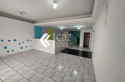 Casa comercial com 3 salas para alugar no parque das laranjeiras, sorocaba , 250 m2 por r$ 4.000