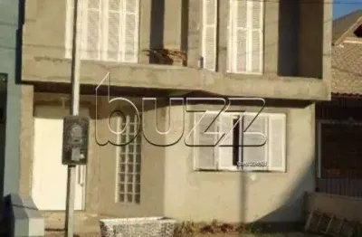 Casa para venda - 154m², 4 dormitórios, sendo 1 suites, 2 vagas - hípica