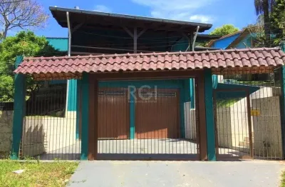 Casa para venda - 200m², 3 dormitórios, sendo 1 suites, 2 vagas - hípica