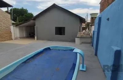 Casa com 2 quartos à venda na Avenida Faria Lobato, 48, Sarandi, Porto Alegre