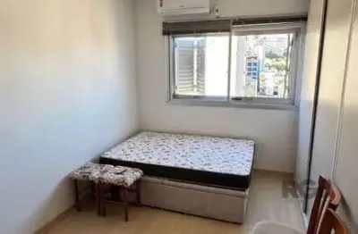 Apartamento jk semi mobiliado no bairro rio branco, porto alegre/rs