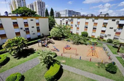 Apartamento com 2 quartos à venda na Rua Roque Calage, 260, Passo da Areia, Porto Alegre
