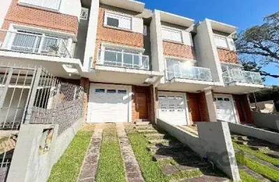 Sobrado para venda - 100m², 3 dormitórios, sendo 3 suites, 2 vagas - portal do guarujá