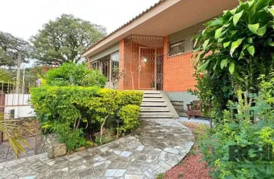 Casa com 3 quartos à venda na Rua Hipólito da Costa, 107, Santa Tereza, Porto Alegre