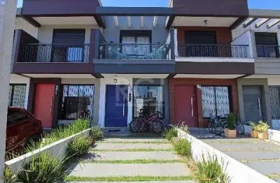 Casa em porto alegre, no bairro hípica, com 2 dormitório(s), à venda.