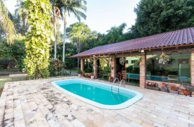 Casa para venda - 292.21m², 4 dormitórios, sendo 2 suites, 3 vagas - tristeza