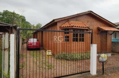 Casa com 2 quartos à venda na Rua Casemiro de Souza, 101, Vila Nova, Porto Alegre