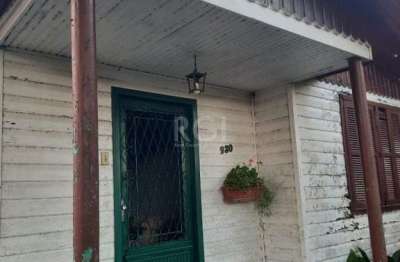 Casa com 4 quartos à venda na Avenida Orleaes, 930, Guarujá, Porto Alegre