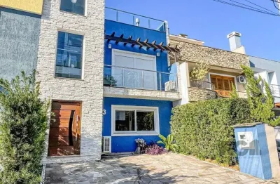 Casa em condomínio fechado com 4 quartos à venda na Rua Carlos Maximiliano Fayet, 80, Hípica, Porto Alegre