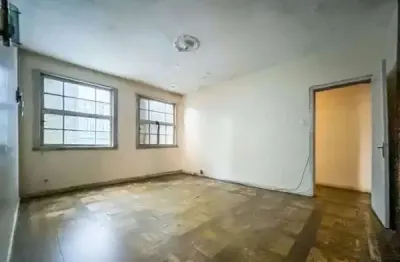 Apartamento no bom fim de 3 dormitórios frente com 103m² desocupado