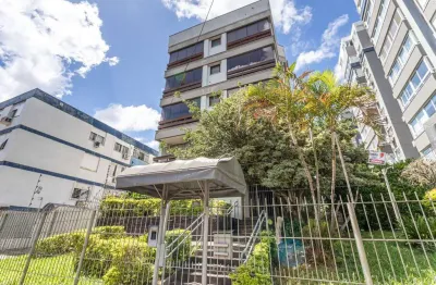 Cobertura no bairro petrópolis de 3 dormitórios terraço e 2 vagas