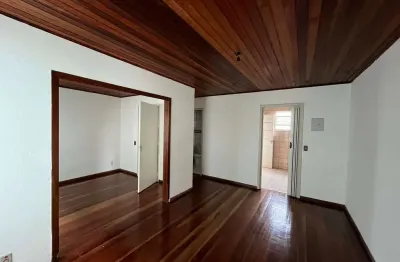 Apartamento com 3 quartos à venda na Rua Padre João Batista Reus, 3347, Camaquã, Porto Alegre