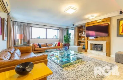 Apartamento semimobiliado, 167 m², 3 suítes e 3 vagas de garagem no bairro bela vista.