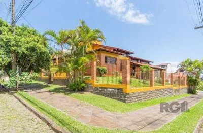 Casa para venda - 302m², 4 dormitórios, sendo 1 suites, 4 vagas - espirito santo