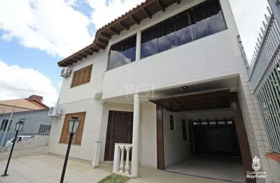 Casa para venda - 246m², 3 dormitórios, sendo 2 suites, 3 vagas - vila ipiranga