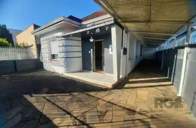 Casa com 3 quartos à venda na Rua Nossa Senhora das Graças, 160, Glória, Porto Alegre