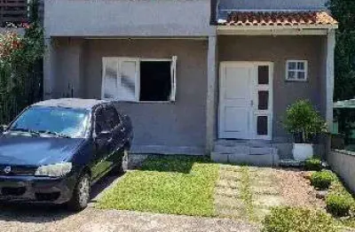 Casa para venda - 177m², 3 dormitórios, sendo 1 suites, 2 vagas - hípica