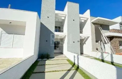 Casa em porto alegre, no bairro hípica, com 2 dormitório(s), e 2 banheiros, à venda.