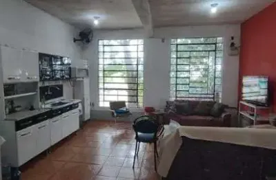 Casa em porto alegre, no bairro espírito santo, com 3 dormitório(s), e 3 banheiros, à venda.