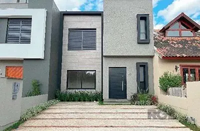 Casa condominio em porto alegre, no bairro hípica, com 3 dormitório(s), e 3 banheiros, à venda.