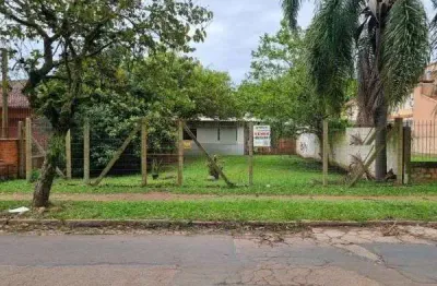 Casa à venda na Avenida Orleaes, 612, Guarujá, Porto Alegre