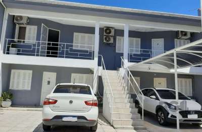 Apartamento térreo, 2 dormitórios, 2 vagas, bairro vila cachoeirinha