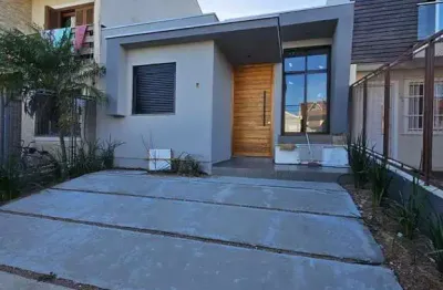 Casa com 3 quartos à venda na Rua Luzinete Alves Aragon, 300, Hípica, Porto Alegre