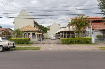 Casa em condomínio fechado com 3 quartos à venda na Rua Camaquã, 206, Camaquã, Porto Alegre