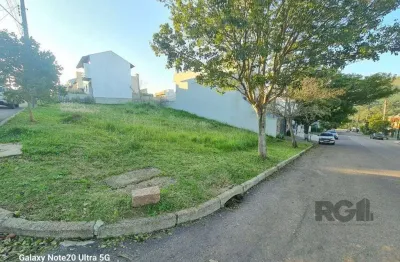 Excelente terreno de esquina de frete com área total de 210,25m2 ideal para duas construções.