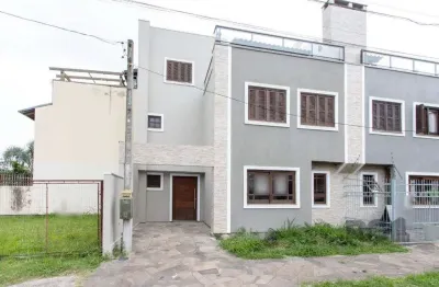 Sobrado 2 dormitórios mais terreno de esquina de 192m2