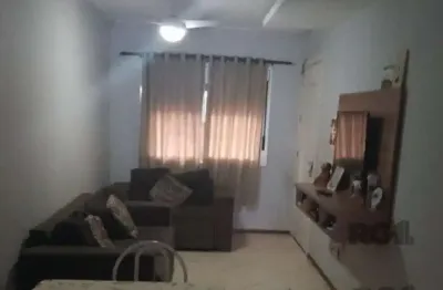 Casa com 2 quartos à venda na Rua Padre Ayrton Alvares Bitencourt, 80, Hípica, Porto Alegre