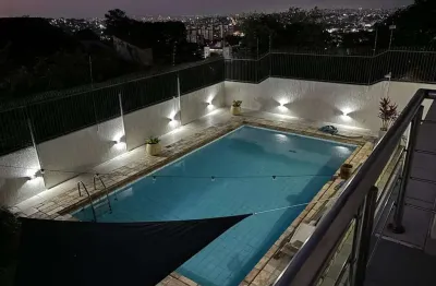 Casa com 3 quartos à venda na Rua Fernando Osório, 290, Teresópolis, Porto Alegre