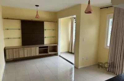 Excelente apartamento reformado 43m² privativo, todos móveis incluidos e ar condicionado.