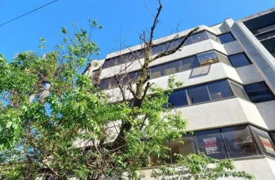 Sala comercial à venda na Rua Quintino Bocaiúva, 683, Floresta, Porto Alegre