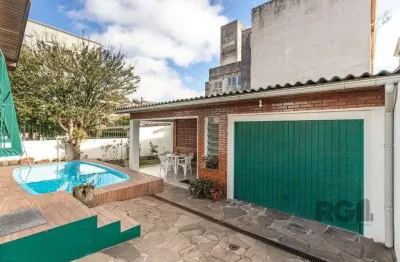 Casa no bairro vila ipiranga de 3 dormitórios e 3 vagas