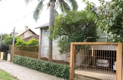 Casa para venda - 279.67m², 4 dormitórios, sendo 2 suites, 3 vagas - nonoai